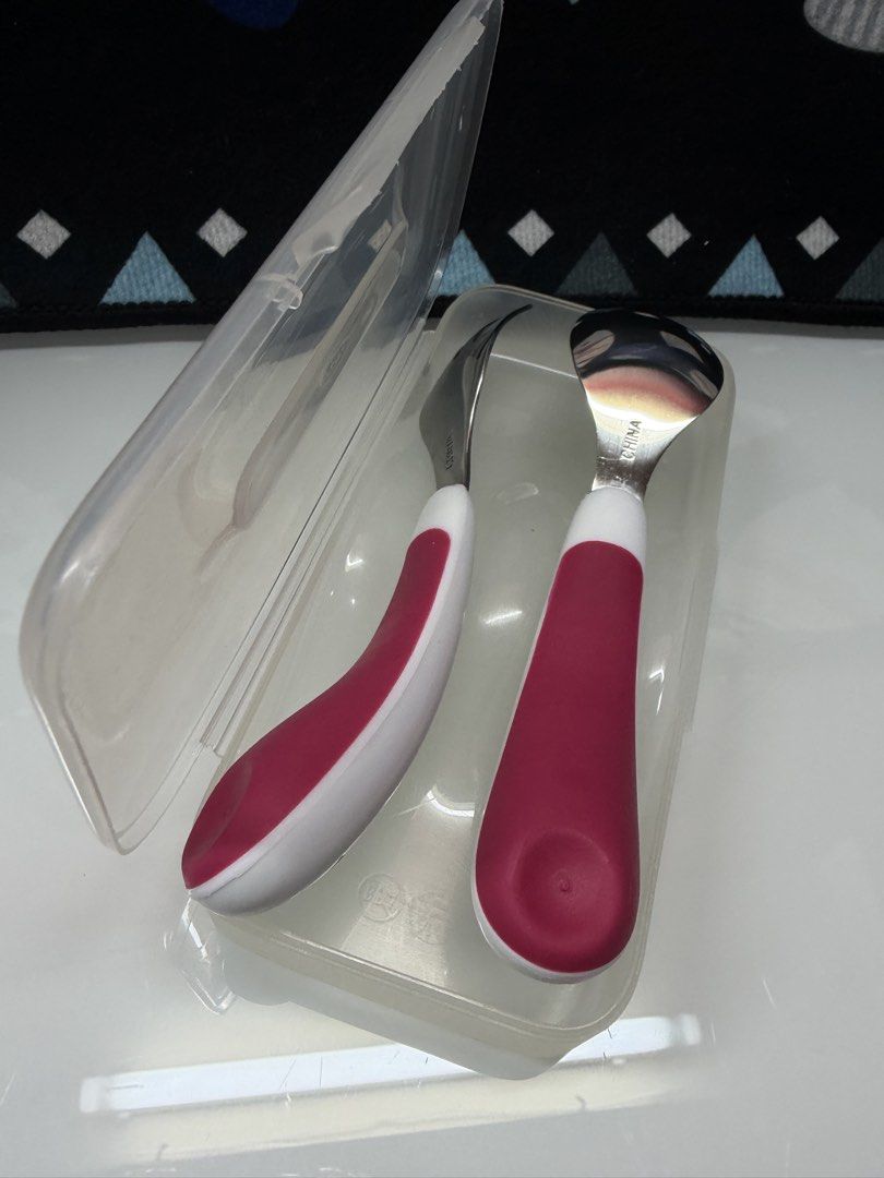 USA toddler spoon fork oxo (Category: Weaning & Toddler Feeding) located in Manila. Submitted by urbanwear (Listing ID 1437520337, Image 2). Description: .