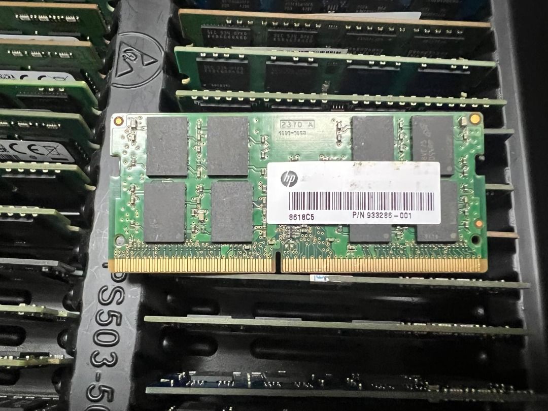 Various Laptop RAM Modules452037824165990401