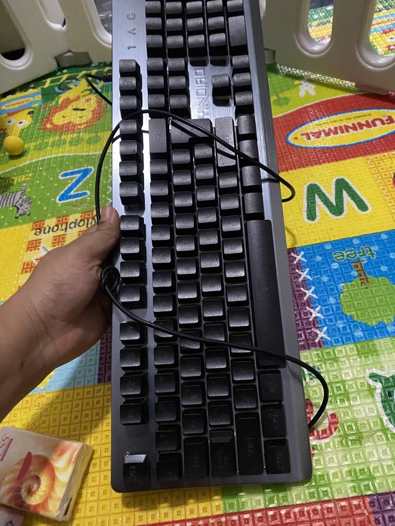 Video game keyboard452149357765601280