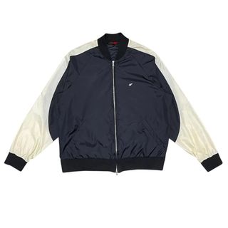 (Category: ) located in . Submitted by yerk_streetwear (Listing ID 1437530458, Image 1). Description: .