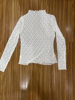 (Category: ) located in . Submitted by everythingbrandedpreloved_ (Listing ID 1437570415, Image 1). Description: .