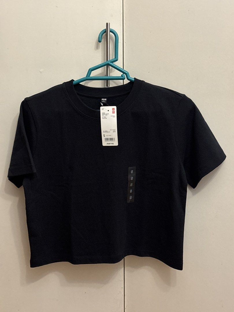 Washed Cotton Boxy T-Shirt - Black (Category: Shirts) located in Santa Cruz. Submitted by Lilyamore (Listing ID 1437544609, Image 2). Description: BRAND NEW with tag bought for 790 Black washed cotton boxy t-shirt size SMALL.
