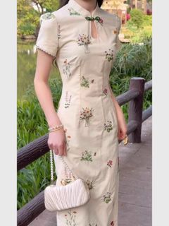 (Category: ) located in . Submitted by voguestylef (Listing ID 1437450124, Image 1). Description: .