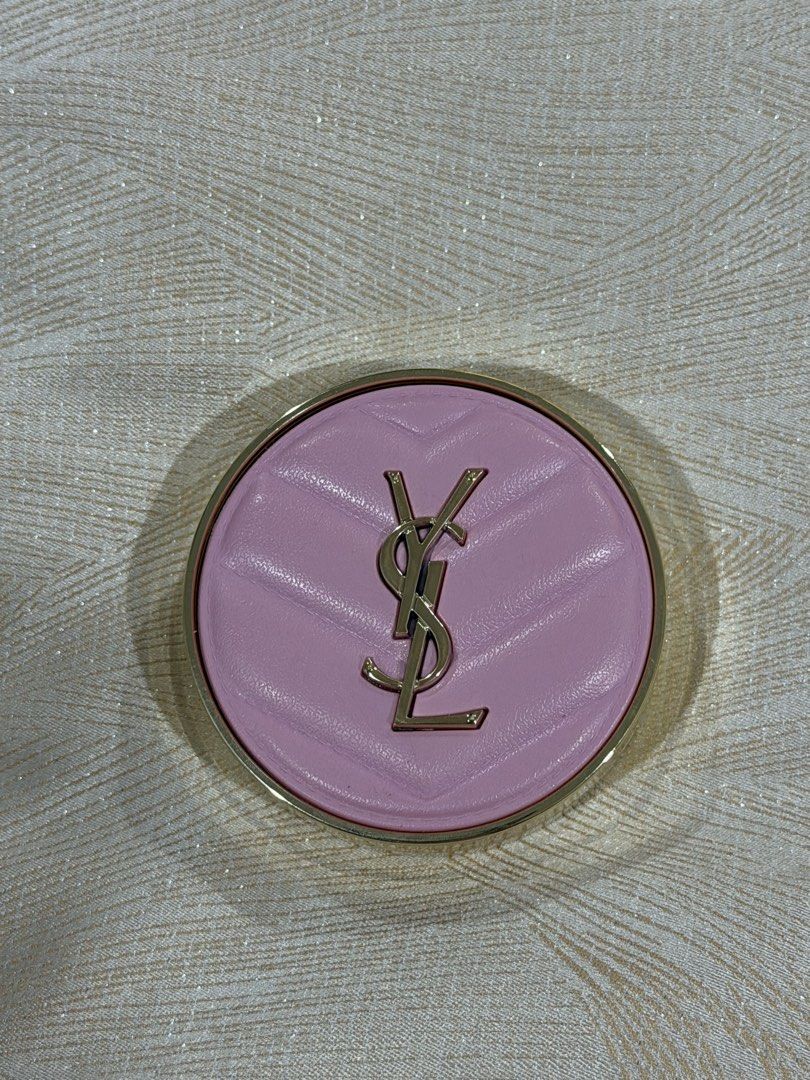 YSL Make Me Blush Powder Blush Shade 42 (Category: Makeup) located in Manila. Submitted by findsbyangel (Listing ID 1437515000, Image 1). Description: - YSL Make Me Blush in shade 42 - Pink powder blush - Gold-tone compact with mirror - Net weight: 6g.