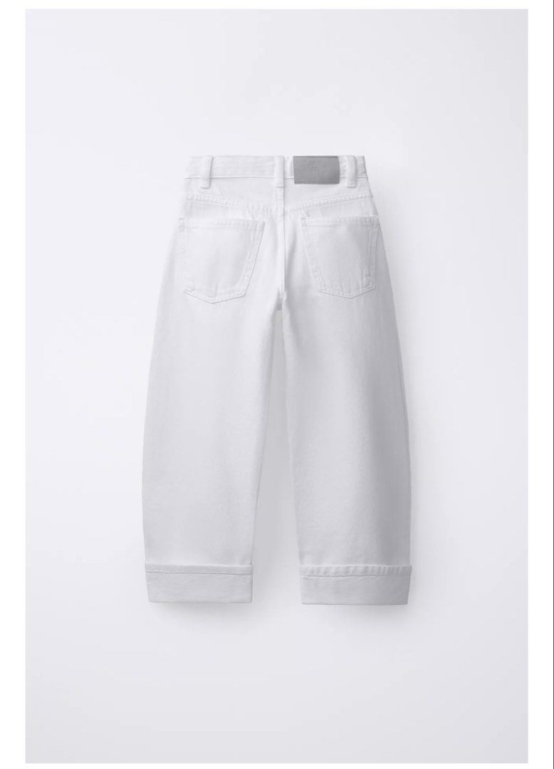 Zara White Denim Jeans (Category: Jeans) located in Quezon City. Submitted by declutterbycy (Listing ID 1437556657, Image 2). Description: - Zara white barrel jeans -Never used/ Brand new - 11/12 yrs old kids - 32 wmns wrong size .