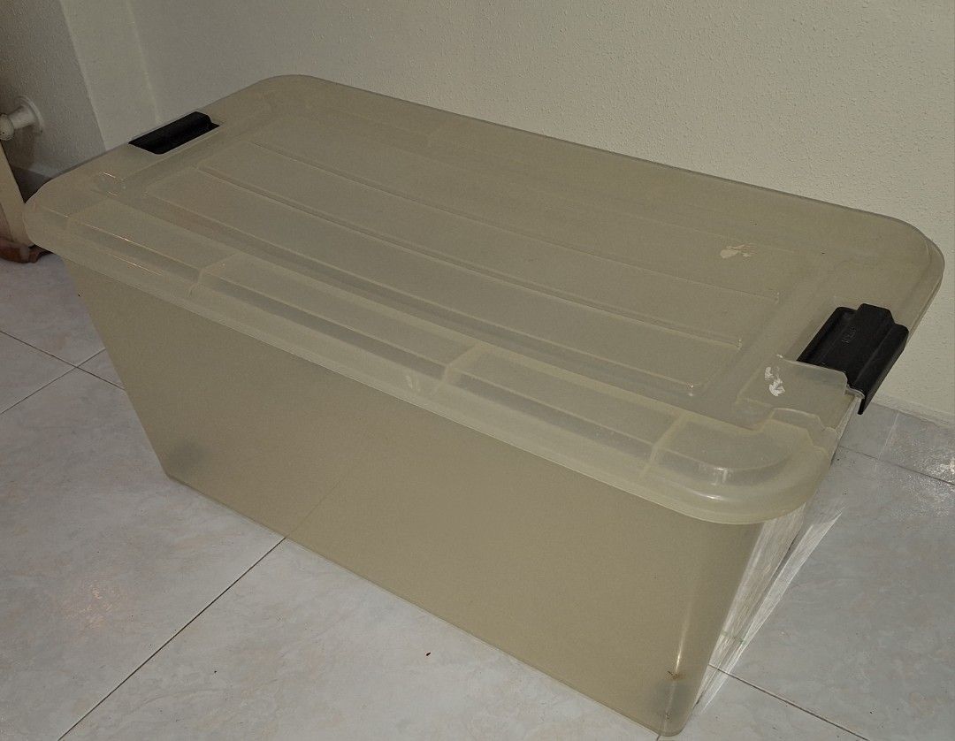 70L Plastic Storage Box on wheels with Lid