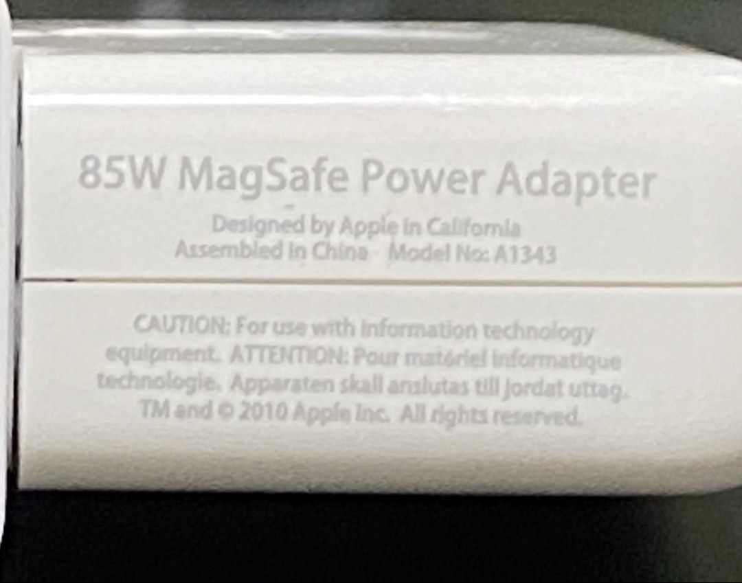 85 MagSafe Power Adapter452890499745075202
