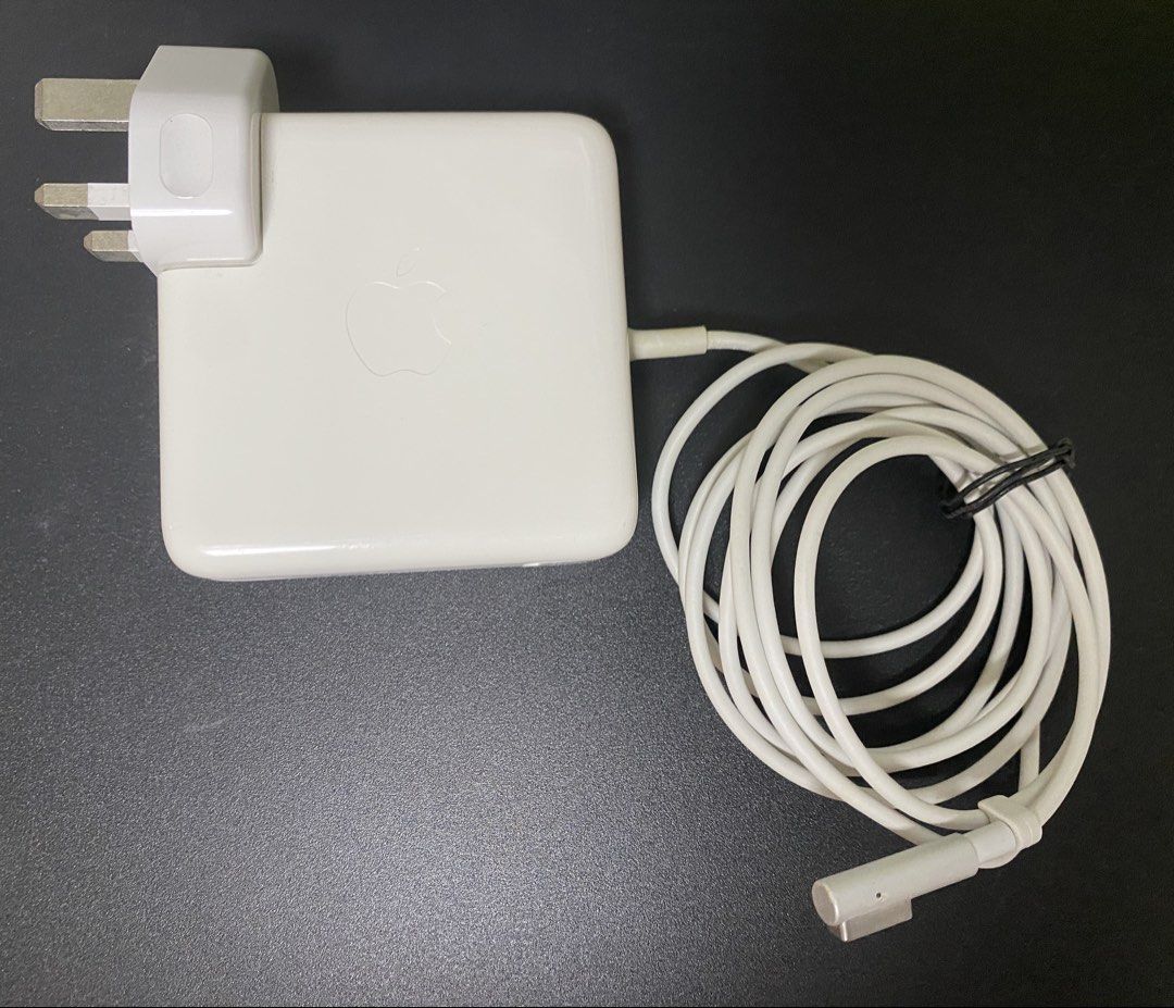 85 MagSafe Power Adapter
