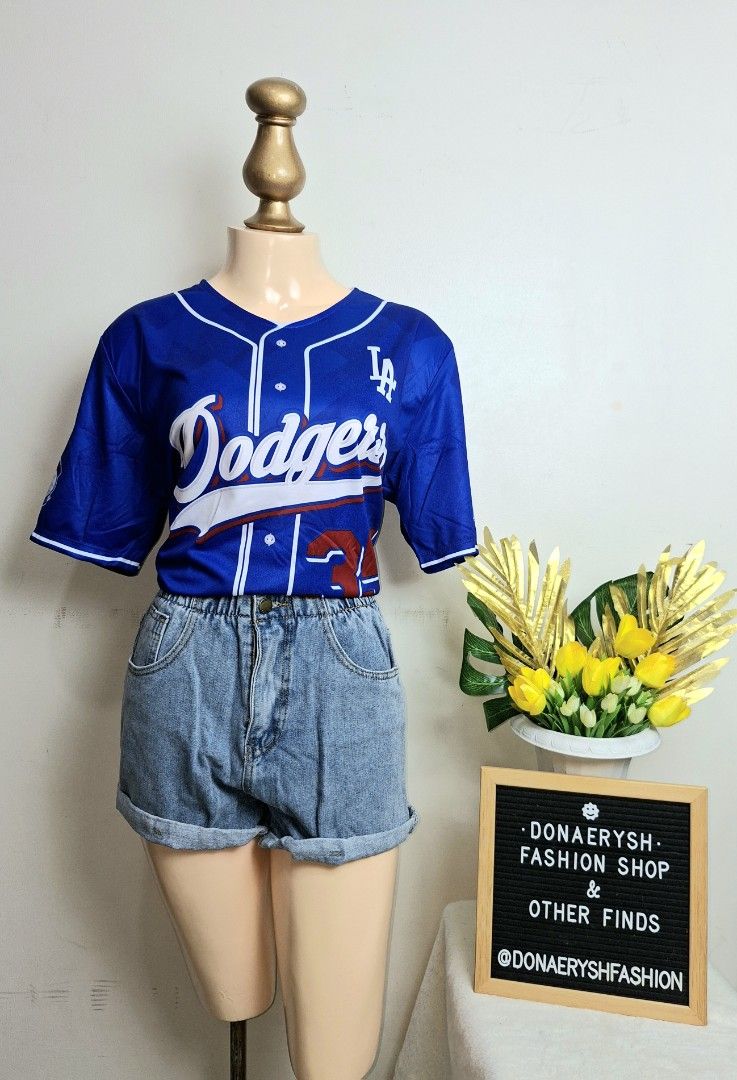 😍 Bacon Dodgers Baseball Jersey - Bellinger #35 3D Full Sublimation 😍 (Category: Everything Else Others) located in Rizal. Submitted by donaeryshfashionshop (Listing ID 1437754739, Image 3). Description: 🌻 Micro-Polyester 100% 🌻 UNISEX Sporty Style Casual Shirt 🌻 One size only: 44in chest x 30in length 🌻 soft material 🌻 Imported: Thailand 🌻 Brand: Bacon 🌻 Condition: Brand New 🔥 We strive to provide accurate descriptions and photos, but 