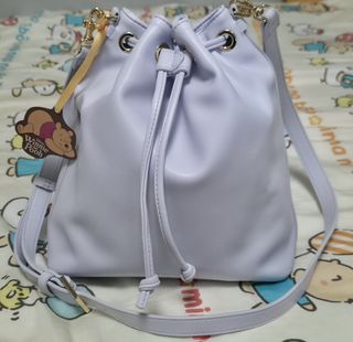 （分類：）位於 。 由 piiolp.k.u 提交（商品編號 1437645553，圖片 1）。簡介： 。