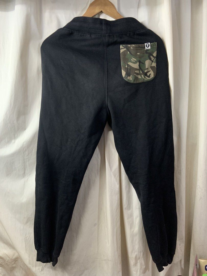 AAPE Y2K PANTS (Category: Joggers) located in Paranaque City. Submitted by thrift_in_the_hoods (Listing ID 1437675771, Image 2). Description: Aape jogger Waist: 30-32 Length: 37 Condition: Good Location: Parañaque, San Isidro.
