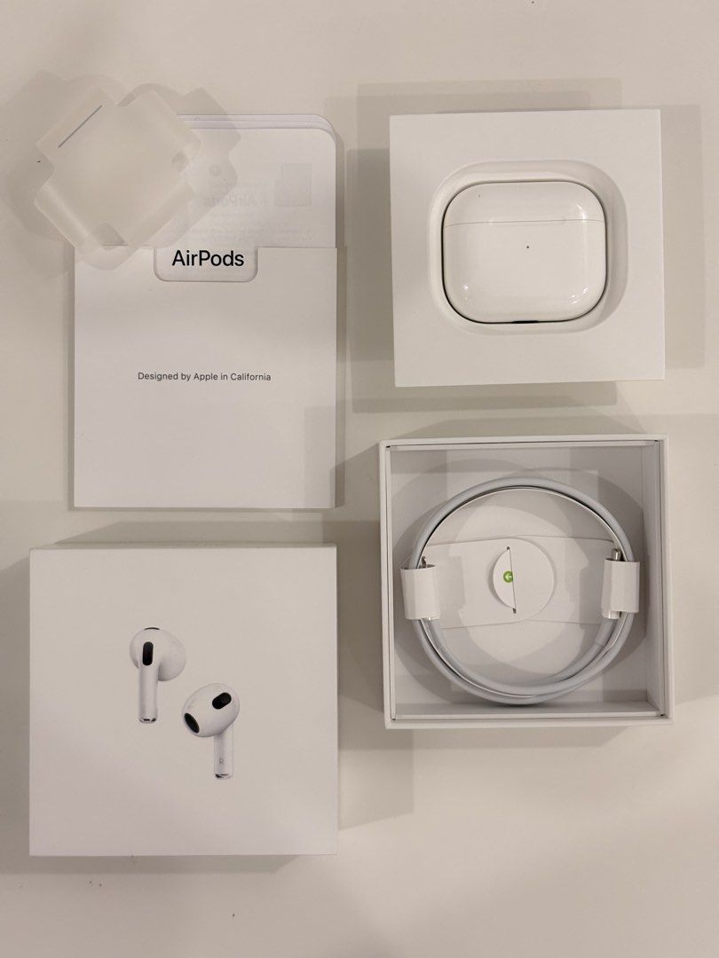 Apple AirPods (3rd generation) w/ MagSafe (Category: Earphones) located in Quezon City. Submitted by jus10.c (Listing ID 1437609740, Image 2). Description: Apple AirPods (3rd generation) w/ MagSafe Bought brand new for ₱10,990.00 at Power Mac Center, in good condition and used with care Includes: - Original Box - AirPods and MagSafe Charging Case - Charging Cable (Unused) Find My is working, Spatial Audio with Dolby Atmos is working, coverage is 