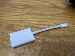 Apple Lightning SD Card Reader459695588692480000