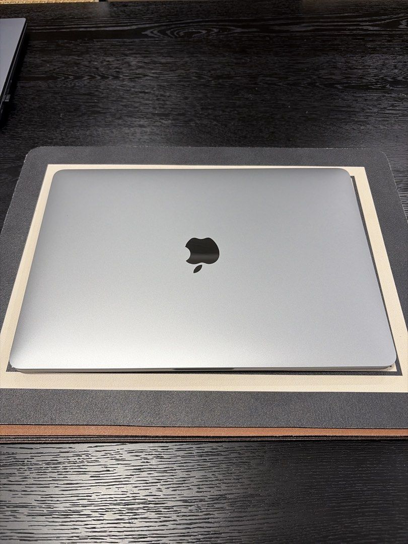 Apple MacBook Pro M1 13-inch (2020)