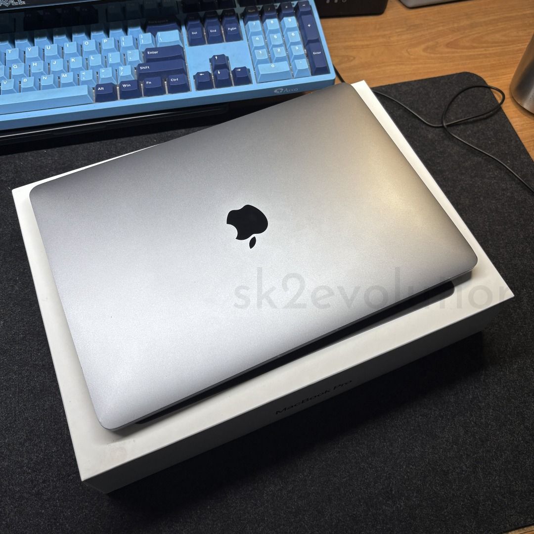 Apple Macbook Pro 13 inch M1 8GB 512GB