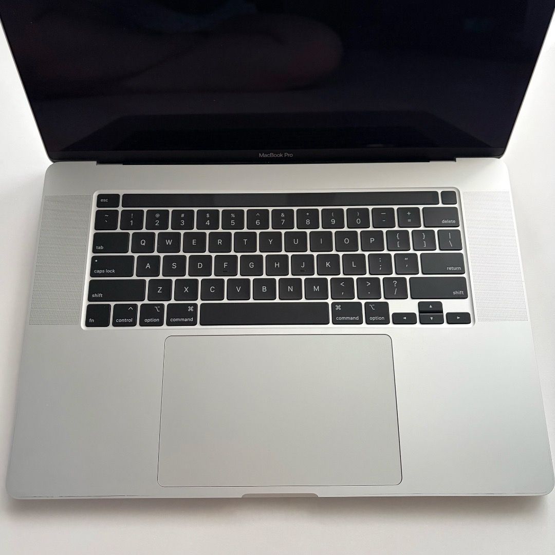 Apple MacBook Pro 16-inch (2019, Silver)452899995701094401