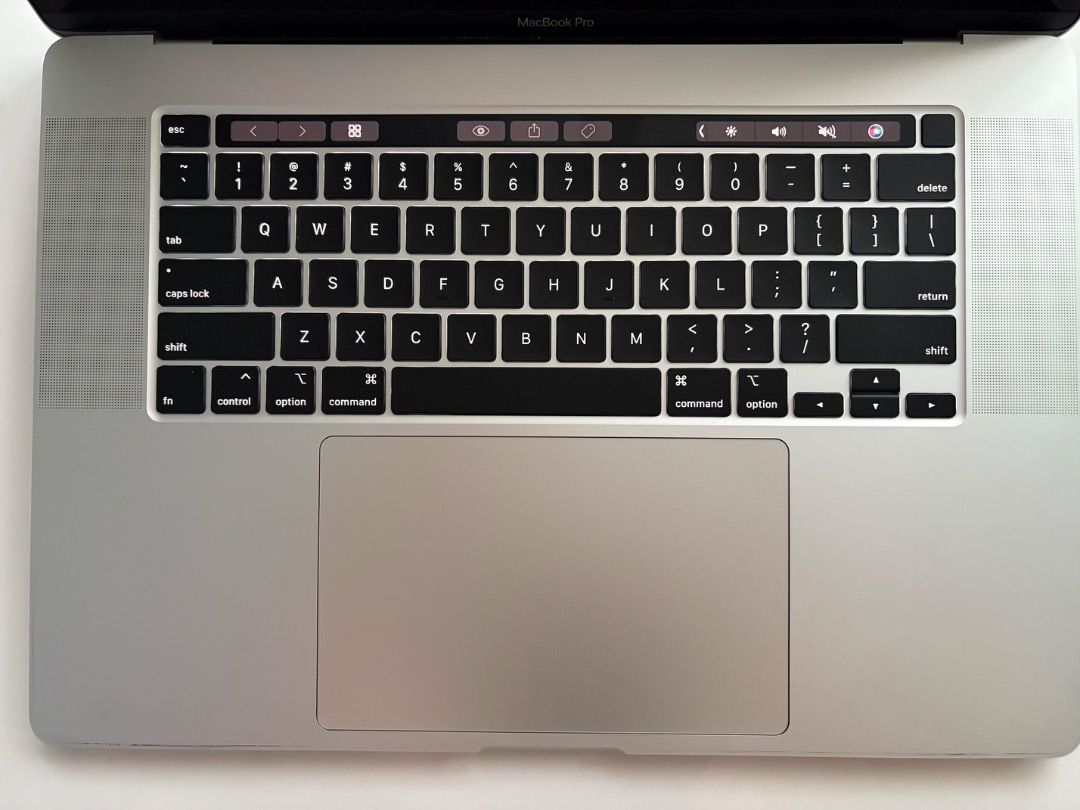 Apple MacBook Pro 16-inch (2019, Silver)452899995701094403