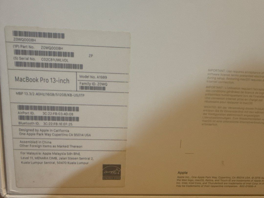 Apple MacBook Pro - Silver453327392258795522