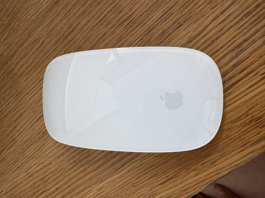 Apple White MagicMouse Lightning charger452889639640125440
