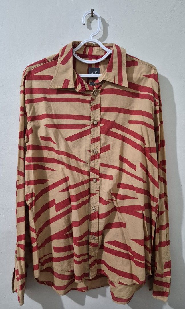 Armani Exchange Long Sleeves Shirt (Category: Longsleeves) located in Lucena. Submitted by ligayasjunkshop (Listing ID 1437728968, Image 1). Description: .