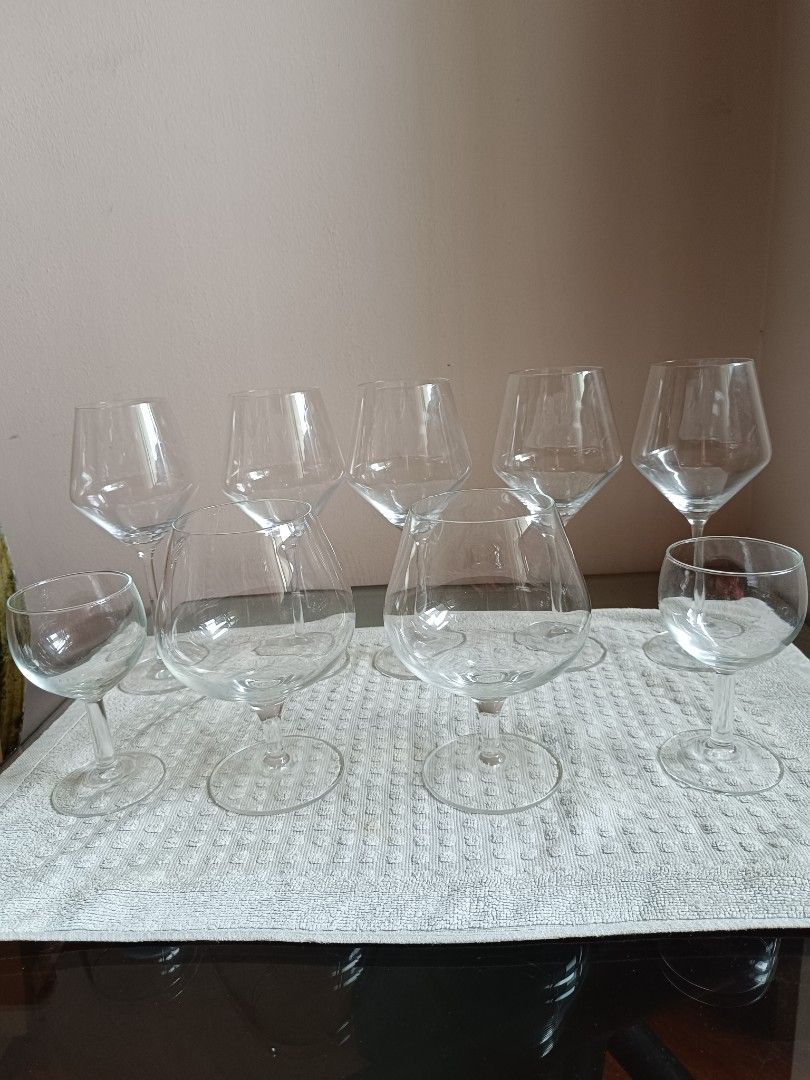 Assorted Wine &Brandy Glasses