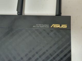 ASUS AC1900 RT-AC68U459555501737912320
