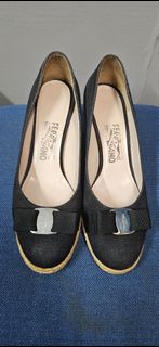 (Category: ) located in . Submitted by legendarythrift (Listing ID 1437715102, Image 1). Description: .