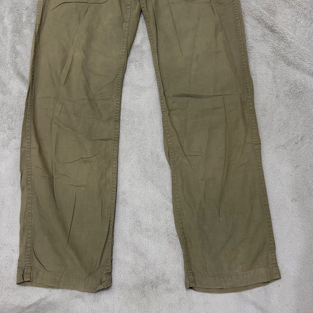 baker pants (Category: Jeans) located in Zamboanga. Submitted by sapananga (Listing ID 1437726392, Image 2). Description: vintage clip tab baker pants buckle back size 2 31W x 39L 7.5Hem details are posted.