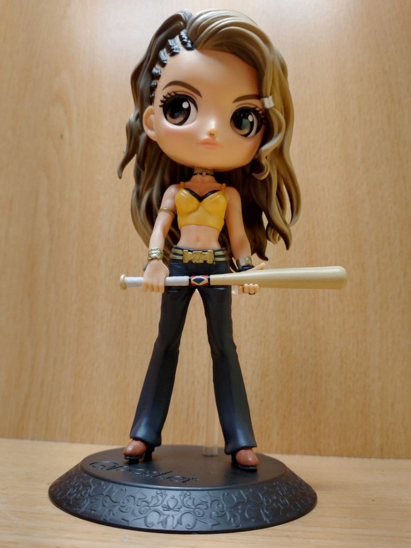 Banpresto Q Posket Buffy the Vampire Slayer Figurine (Category: Toys & Games) located in Davao. Submitted by washerjeni08452 (Listing ID 1437597999, Image 1). Description: - Banpresto Q Posket Buffy the Vampire Slayer figure. - Features Buffy in a yellow top and dark pants. - Includes a baseball bat accessory. - Detailed hairstyle with braids and wavy hair. - Stands on a black base. - A must-have collectible! Selling for 690 mop gcash or remittan