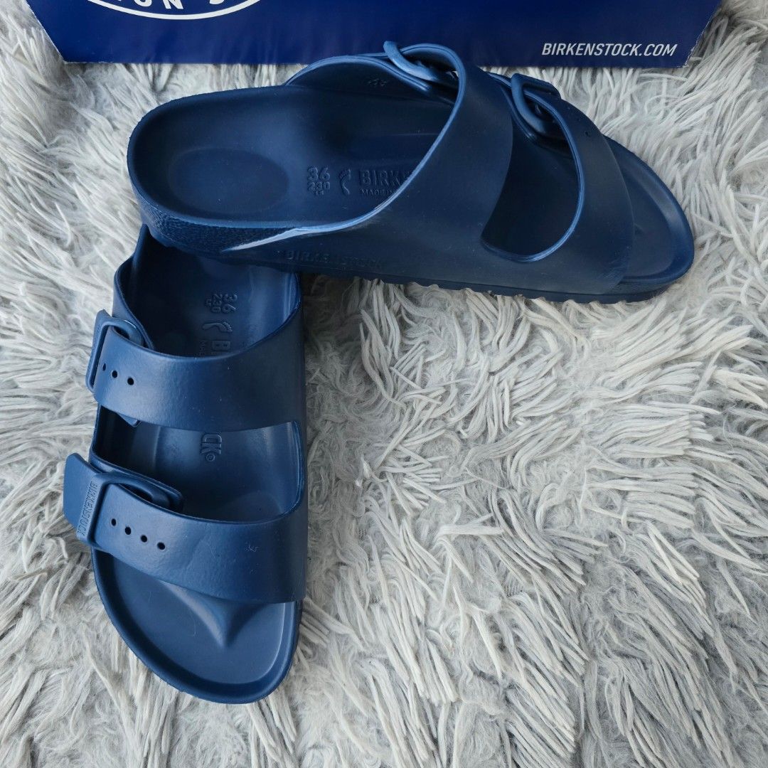 Birkenstock Arizona EVA Navy (Category: Flats & Sandals) located in Calamba. Submitted by xmhybnd (Listing ID 1437628564, Image 2). Description: Onhand ✨ Arizona EVA Navy ●EU 36 📌COP/COD via LBC (+sf). Need ₱500 dp per pair. 📌Free shipping via Flash Express (payment first). 📌💯 Legit / Original (money back if proven fake) 📌Brandnew complete w/ box. 📌No Return, No Exchange. Make sure of your size. DM if interested. 📩 .