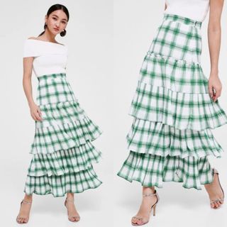 (Category: ) located in . Submitted by shopresalecloset (Listing ID 1437679929, Image 1). Description: .