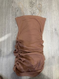 (Category: ) located in . Submitted by preloved_011 (Listing ID 1437680330, Image 1). Description: .