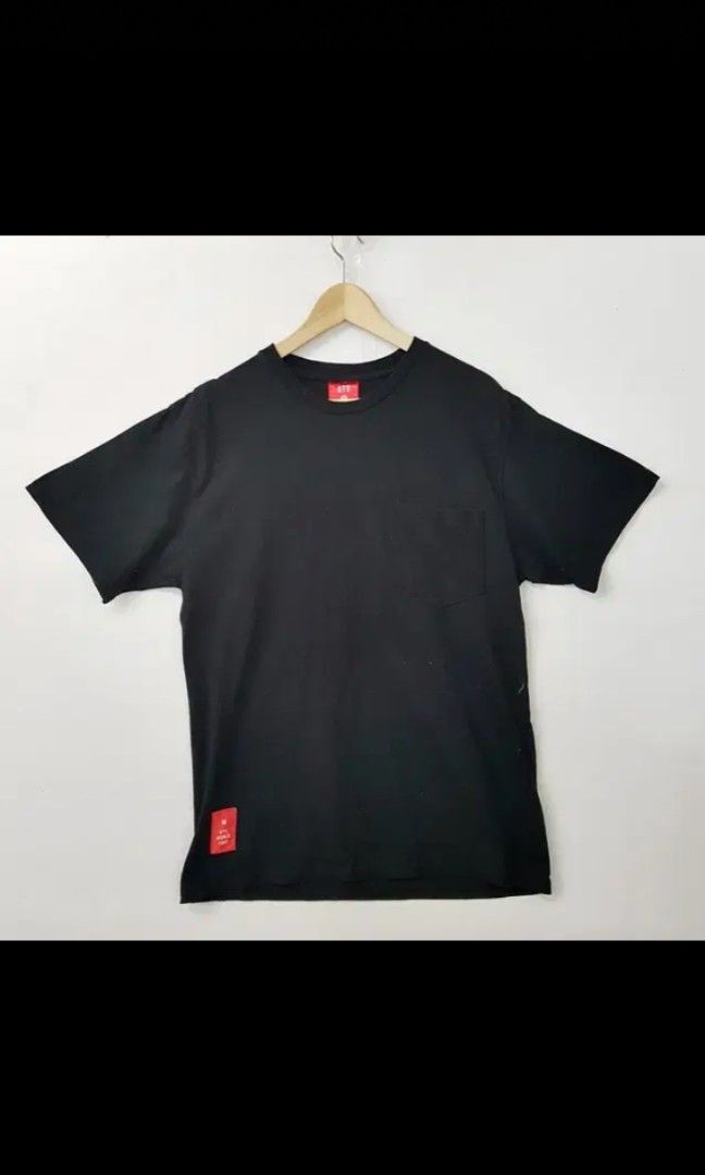 BTS Love Yourself Shirt (M-L) (Category: Shirts) located in Taguig. Submitted by albumshop (Listing ID 1437705718, Image 1). Description: Interest Check~ wts lfb DOP: Payo ETA: 4-5 weeks.