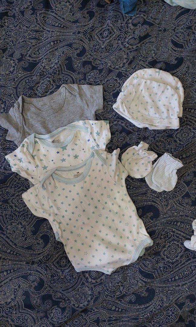 Onesies and bathrobe for 3-6months (Category: Babies & Kids Fashion) located in Cavite. Submitted by wendyshop (Listing ID 1437742454, Image 2). Description: .