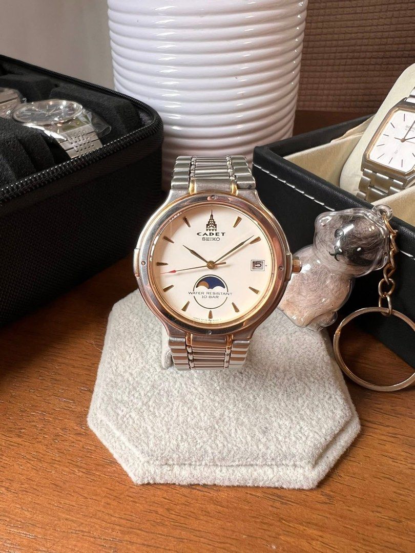 Cadet Seiko Moon Phase Watch (Category: Luxury Watches) located in Makati City. Submitted by mheegan_yadao (Listing ID 1437693552, Image 1). Description: 1999 September Seiko CADET Quartz – Classic 2-Tone Dress Watch 🔹 Moonphase-style subdial at 6 o’clock 🔹 10 BAR water resistant 🔹 Two-tone case with stainless steel bracelet 🔹 Slim and comfortable on wrist 💯 All original 💸 Price: Php 4,499 Inclusion: 🕰️Watch with 🎁replacement box. 📍 Loca