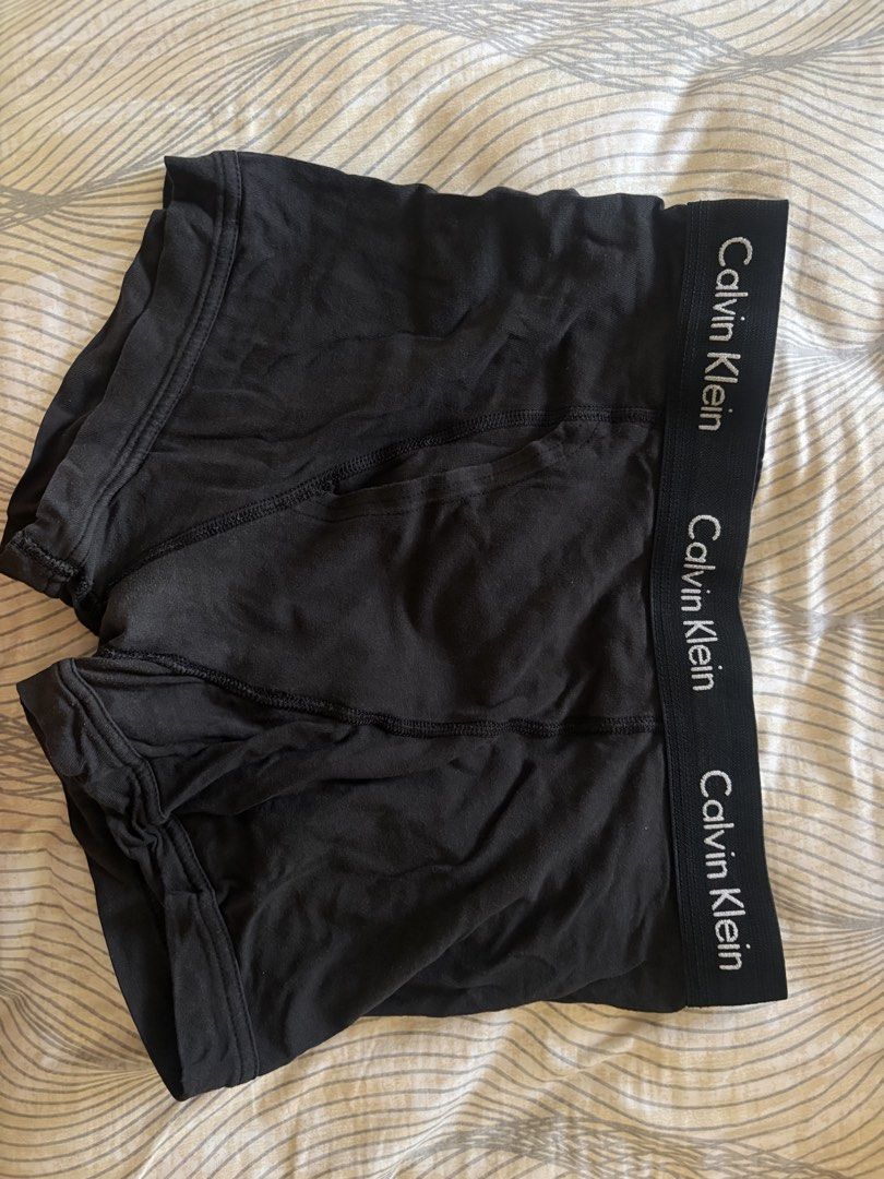 Calvin Klein Boxer Brief (Category: Underwear) located in Quezon City. Submitted by _camillus (Listing ID 1437139329, Image 1). Description: Calvin Klein Boxer Brief Size Small P300 In good condition PM for more details .