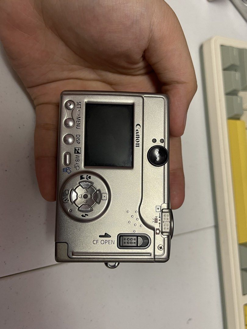 Canon IXY DIGITAL 200 Digital Camera (Category: Cameras) located in Tarlac. Submitted by tatumrica26185 (Listing ID 1437678461, Image 2). Description: - UNTESTED (i don't know if it's working) - some scratches lang but still looks brand new.