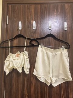 (Category: ) located in . Submitted by vivivacious (Listing ID 1437734256, Image 1). Description: .