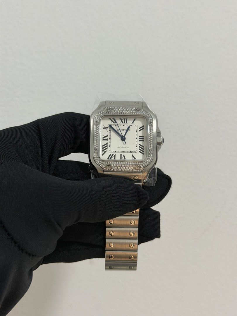 Cartier Santos Automatic Medium Diamonds (Category: Luxury Watches) located in San Juan City. Submitted by rhyswatchph (Listing ID 1437595094, Image 2). Description: Cartier Santos Medium Diamonds W4SA005 Year 2021 Full Set Condition 9.8/10 San Juan City/New Manila QC On Hand 600,000.