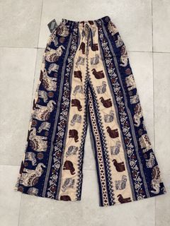(Kategori: ) berada di . Dikirim oleh echapreloved88 (ID iklan 1437584177, Gambar 1). Deskripsi: .