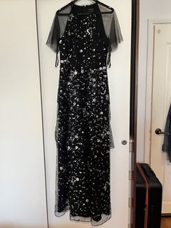 (Category: ) located in . Submitted by wardrobe_witch (Listing ID 1437700502, Image 1). Description: .