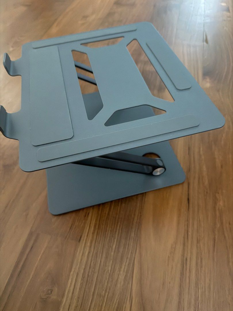 Computer Stand / Riser (Category: Other Accessories) located in Singapore. Submitted by ngyh04 (Listing ID 1437639934, Image 1). Description: - Computer Stand/Riser - Modern and minimalist design - Sturdy material - Improves ergonomics and posture - Perfect for laptops - Great addition to any workspace.