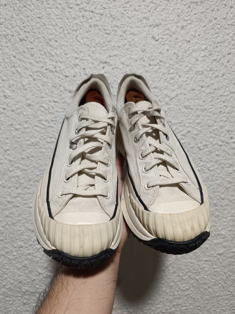 Converse Chuck Taylor All Star CX Sneakers (Category: Sneakers) located in Iloilo. Submitted by minemo216 (Listing ID 1437749559, Image 1). Description: - Converse Chuck Taylor All Star CX sneakers - Color: Off-white - Size: UK 7, EUR 41, US Men's 8.5 - Features a chunky sole with black accents - Converse All Star logo on the back - Made in Vietnam.