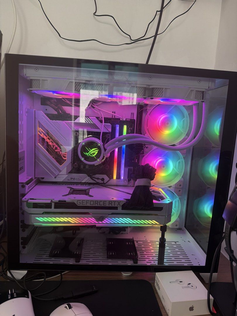 Custom Gaming PC - RTX Graphics Card452882700982046720