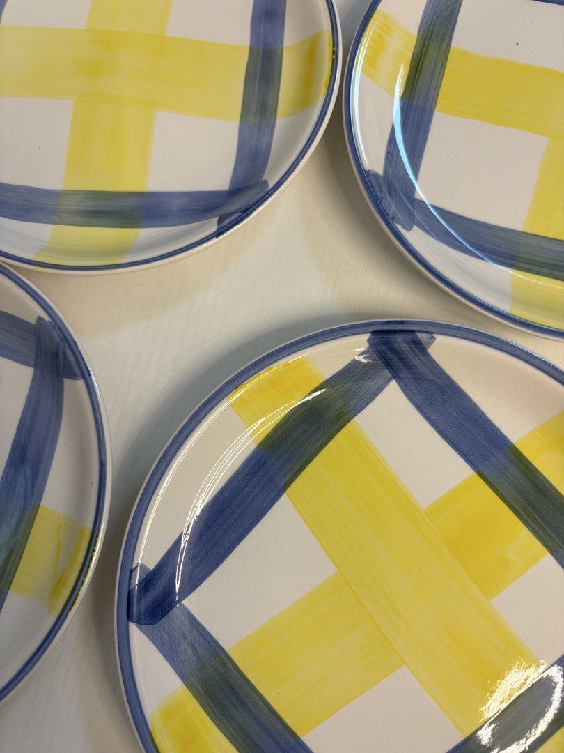 Dessert Plate (Category: Other Kitchenware & Tableware) located in Imus. Submitted by tableforfive (Listing ID 1437595113, Image 2). Description: Stoneware 6.5 inches ₱299/pc Stock : 5 pcs.