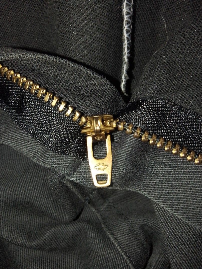 Dickies Black Double Knee Skinny Straight (B&W Double Patch) (Category: Jeans) located in Quezon City. Submitted by vintage.cashualteesph (Listing ID 1437752036, Image 3). Description: Authentic Japan Variant Dickies tag/washtags 34 on tag but 36 on Tape (Can trully fit to 36) Minor Fade lang sa binti na part 750 Shipped.
