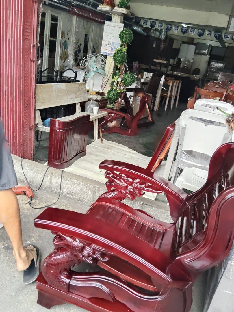 Dragon sala set (Category: Sofas) located in Manila. Submitted by lykcacamacho (Listing ID 1437703548, Image 1). Description: 🛋️ Need Furniture Today? 🚚 ✔ Same-Day Delivery & Pick-Up ✔ Quality & Affordable Furniture ✔ DTI Registered 💯 VZR Home Furnishing Store 🏡 Your trusted Home & Office Furniture shop! Available: Sofa Beds, Bed Frames, Office Chairs, Tables, Cabinets, Lockers, Wardrobes, Dining Tables, Storage Racks & more ✨ M 📞 0966401089