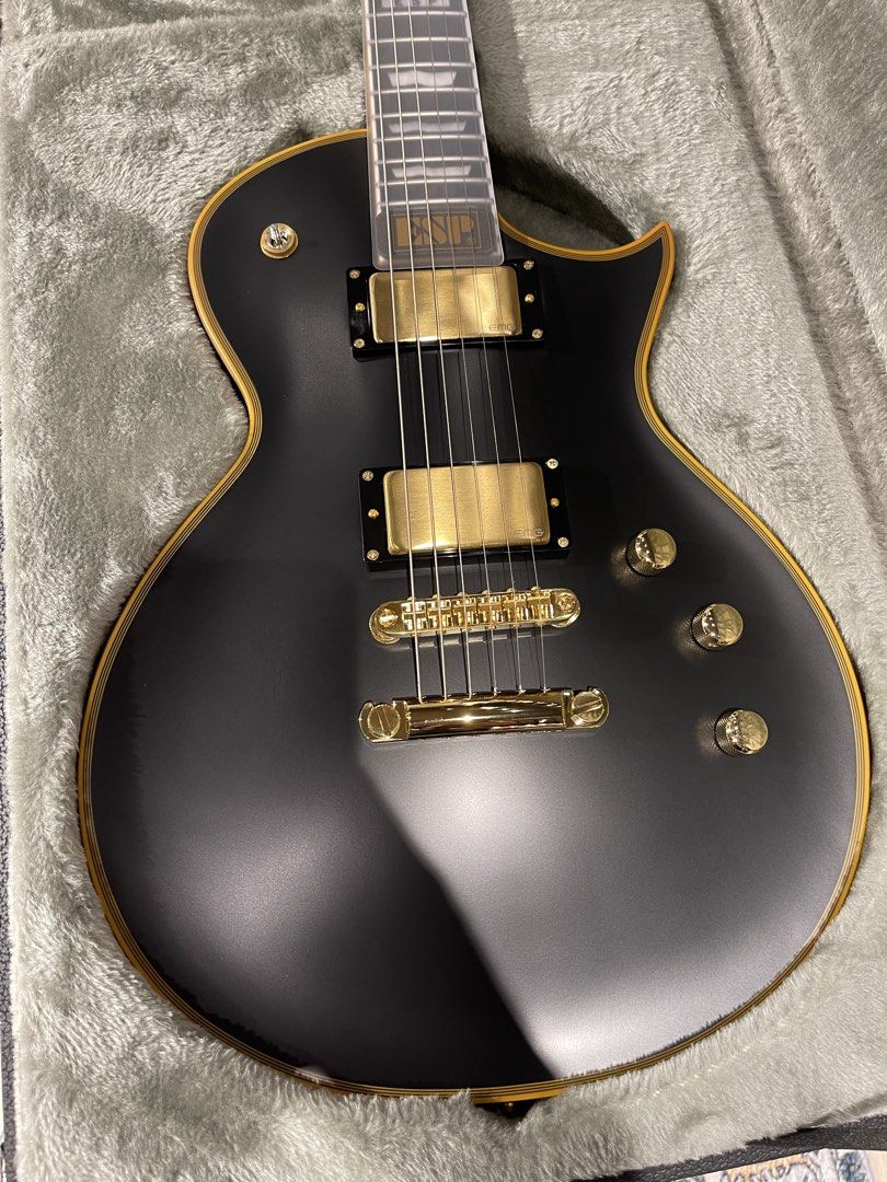 ESP E-II Eclipse （分類：樂器）位於 Hong Kong。 由 howareyou1180 提交（商品編號 1437610904，圖片 1）。簡介： 全新冇彈過，買返嚟長放防潮箱 屯門交收或代叫車。