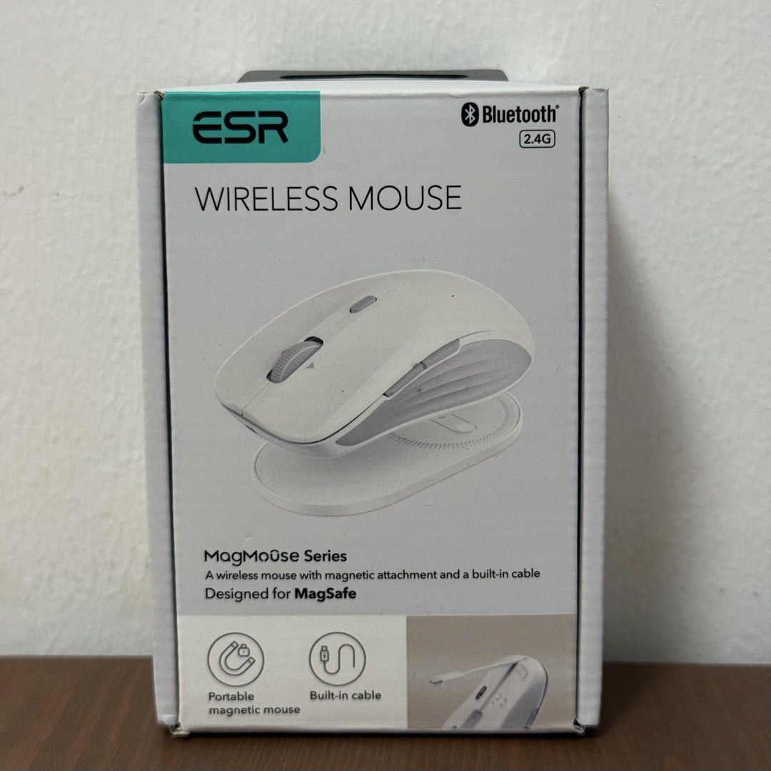 ESR Magnetic Wireless Mouse - White452998747883448320