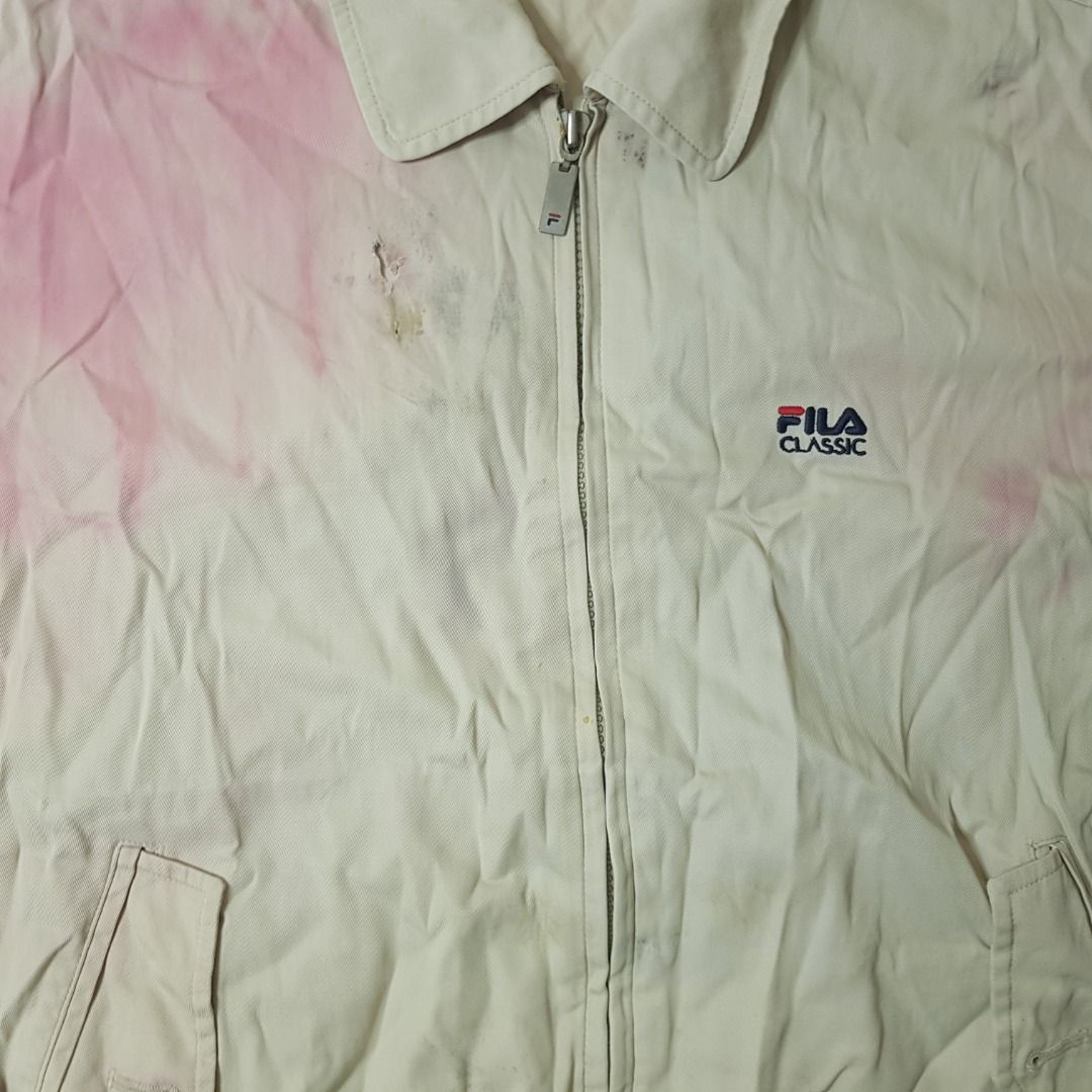 Fila harrington khaki jacket (Category: Coats, Jackets and Outerwear) located in Cebu City. Submitted by dwightmendozasr (Listing ID 1437741112, Image 2). Description: Fila harrington khaki jacket Best fit M W- 22.0 L - 26.0 Issue: stubborn faint red stains. Wear as is or pang custom/upcycle projects Php 50.00 + shipping fee CODE: GG12.